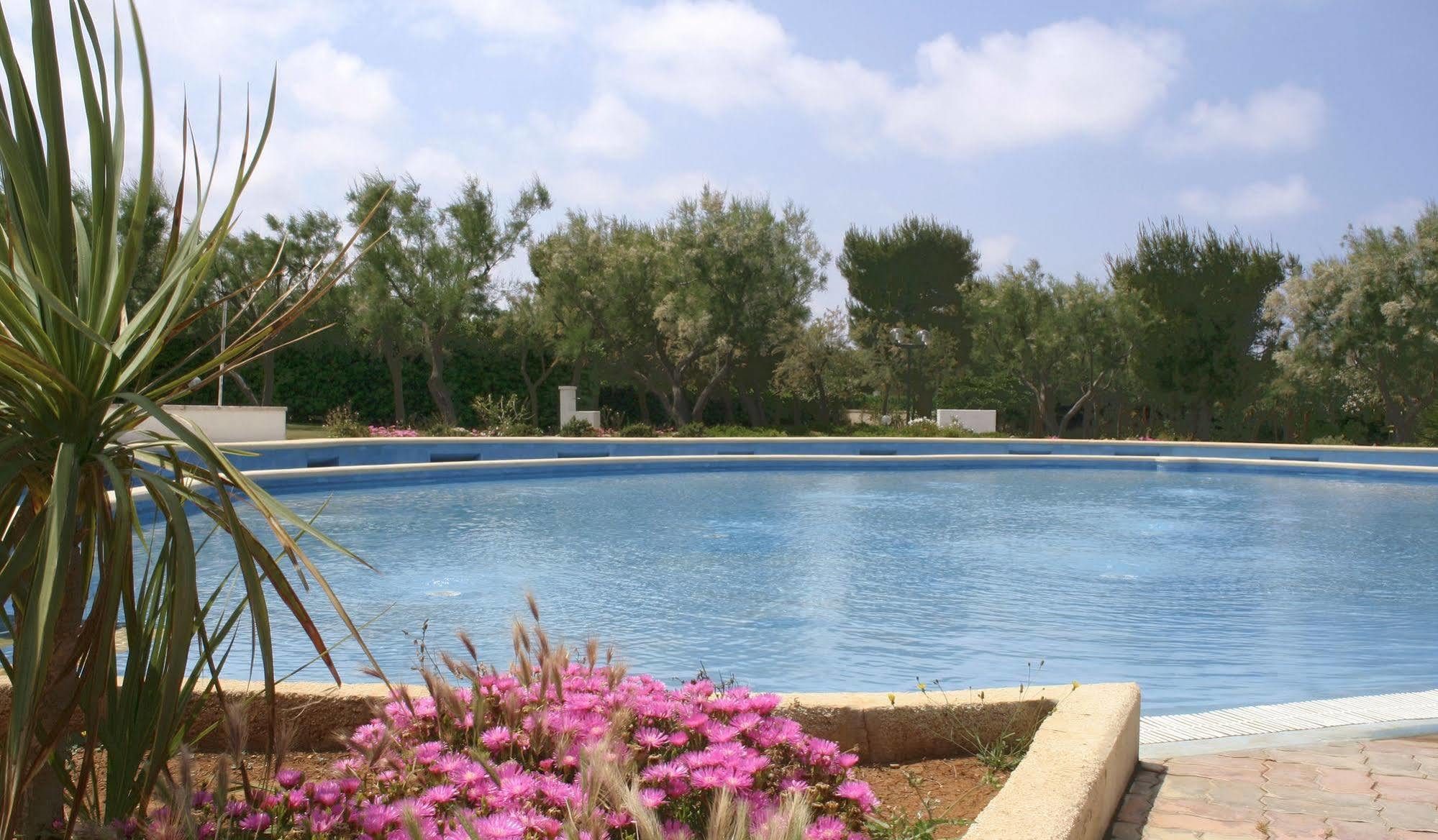 Camping Villaggio Lamaforca توري سانتا سابينا المظهر الخارجي الصورة