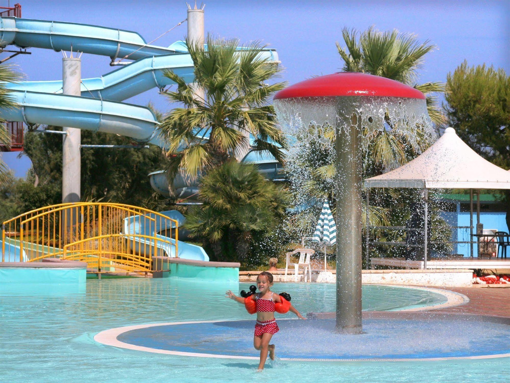 Camping Villaggio Lamaforca توري سانتا سابينا المظهر الخارجي الصورة